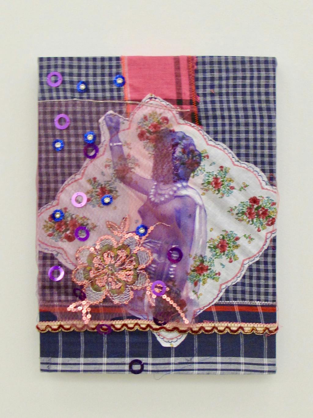 Patricia Kaersenhout
Distant Bodies, 2011
Collage of textiles, photographic print on handkerchief
Pangi Fabric, glitters, embroidery, stitching, paint
40 x 30 cm, unique (PK2011-2) - © Paris Internationale